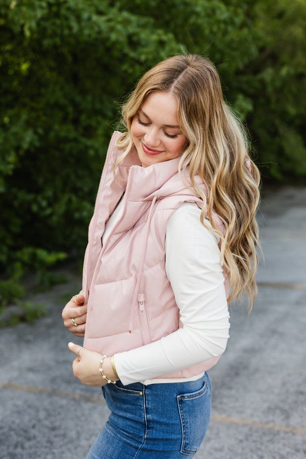 kenna vest in blush